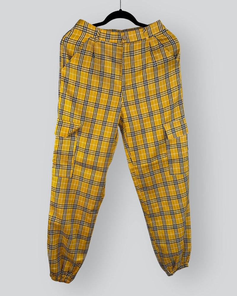 PANTALON CARGO DE CUADROS AMARILLO